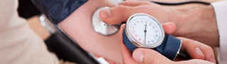 Bluthochdruck: Blutdruck senken ohne Medikamente – diese Hausmittel helfen wirklich