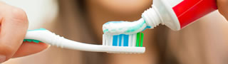 Gesunde Zähne: Warum Fluorid nach wie vor wichtig ist