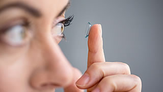 Kontaktlinsen. Laser, Brille - Vorteile und Nachteile